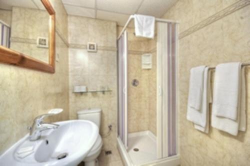 Habitación doble de 1 o 2 camas, vista interior