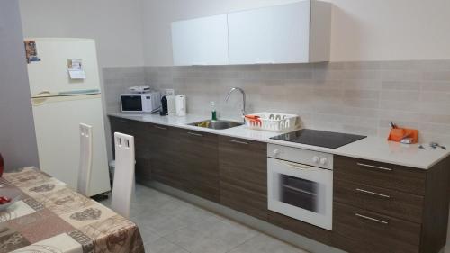 Kitchen, Herzliya Center Apartments in Herzliya City Center