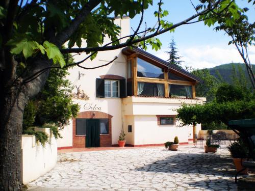  AGRITURISMO LA SELVA, Rieti bei Cerdomare