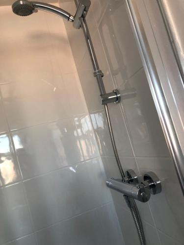 Single room, private bathroom