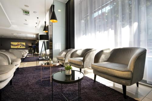 Фойє, Hotel Tatra in Братислава