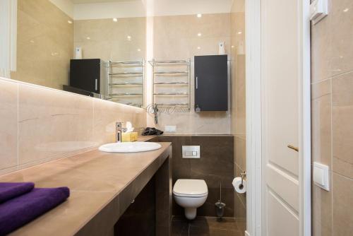 Vip Old Town Apartments - image 8