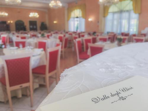 Restoran, Valle Degli Ulivi in Motta Sant'Anastasia