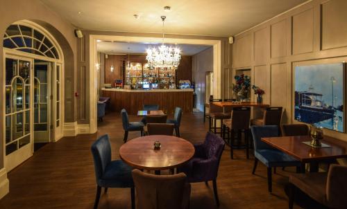 อาหารและเครื่องดื่ม, The View Hotel Folkestone, a member of Radisson Individuals in ฟอล์คเคสตัน