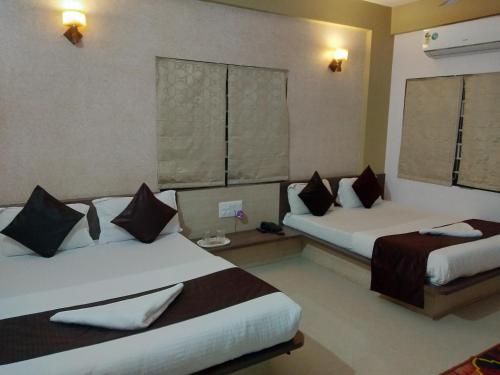 A Hotelcom Hotel Somnath Atithigruh Hotel Somnath - 