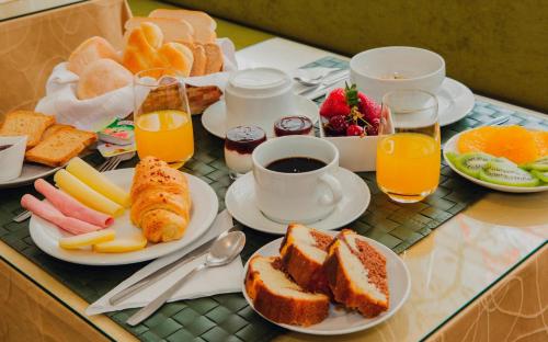 อาหารและเครื่องดื่ม, Hotel Imperio do Rei in คาสตีโล บรองโค