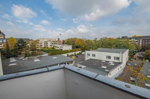 Apartment with Balcony image 7