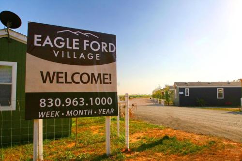 Eagle Ford Village Suites