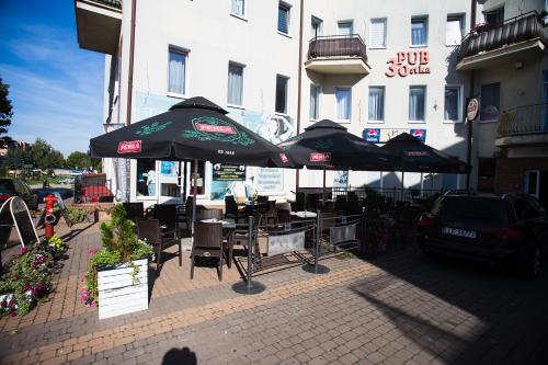 Pohled zvenku, Pokoje gościnne 30stka (Pokoje goscinne 30stka) in Leczna