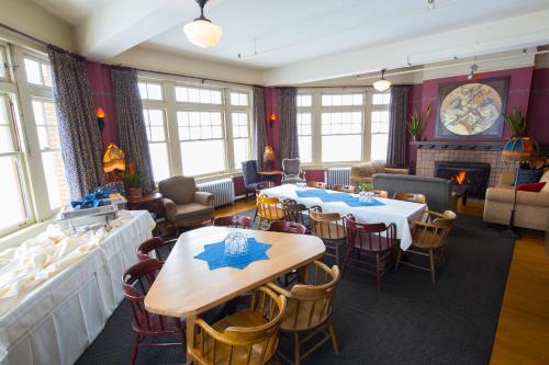 McMenamins Grand Lodge - 연회장