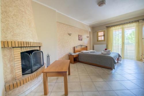 Sun Rise Hotel Apartments in Euboea