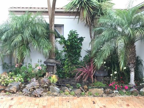 Bay Breeze Guesthouse Selfcatering 5