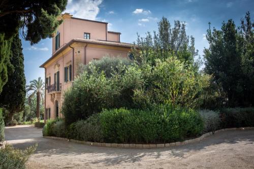 Relais Villa Lanzirotti Hotel de charme Solfara Giumentaro