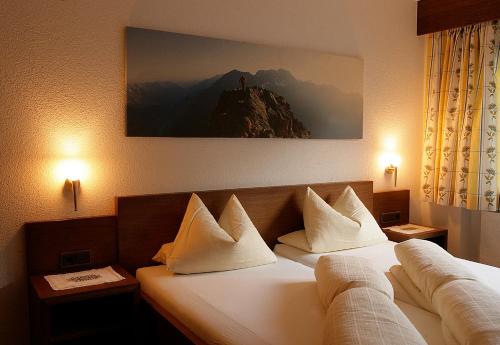 Hotel Garni Fiegl Apart - image 9