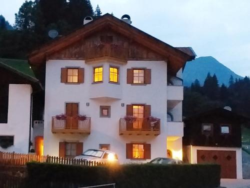 Accommodation in Proveis