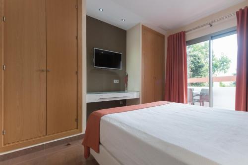 Hotel Pradillo Conil - image 3