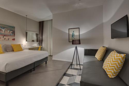 Navona Theatre Hotel - image 10