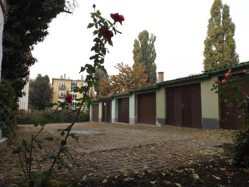 Зовнішній вигляд готелю, Vitalis Apartman in Егер