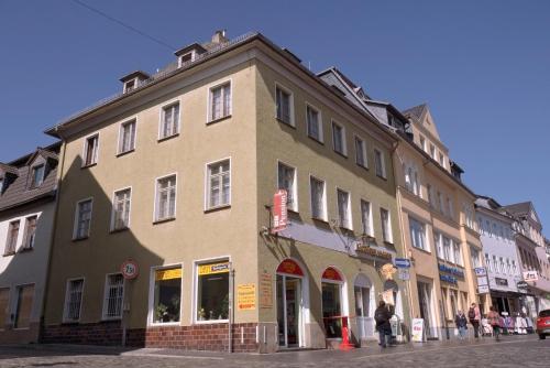 Vista exterior, Pension & Ferienwohnungen Topferstub'l in Saalfeld/Saale