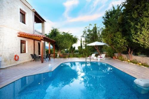  disCrete Villa Loutra in Loútra