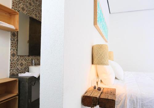 Hotel Mama Carlota Stop at Hotel Mama Carlota to discover the wonders of Queretaro. The property features a wide range of facilities to make your stay a pleasant experience. Free Wi-Fi in all rooms, daily housekeeping, 