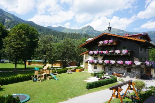 KENDLGUT Appartements am BioBauernhof inklusive unbegrenztem Eintritt in die Alpentherme Bad Hofgastein