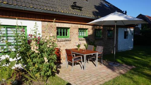 "Ostsee-Kate" - Komfort-Ferienwohnungen zwischen Peene und Usedom - in Schmatzin, Deutschland