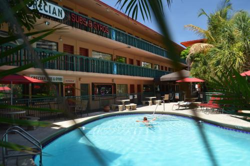 Ft. Lauderdale Beach Resort Hotel - 발코니/테라스