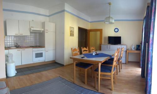  2 Bedroomawesome Home In Lauwersoog, Pension in Lauwersoog bei Schiermonnikoog