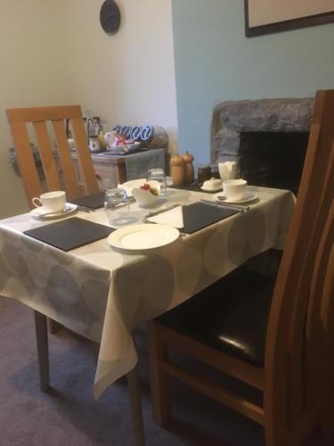 Iekārtas, Garth Engan B&B with private lounge in Llanbedr