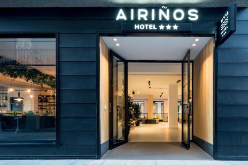 Hotel Airinos 3*