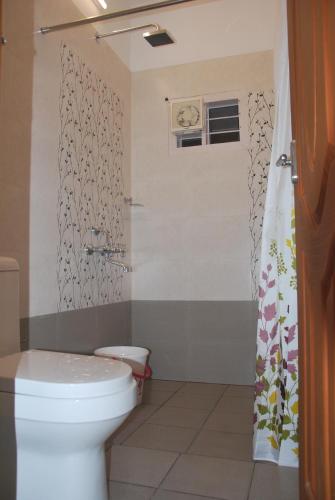 Deluxe Double Room image 10