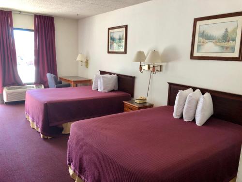 Kewanee Motor Lodge 2
