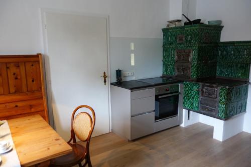 Konyha, Haus Moser in Oblarn