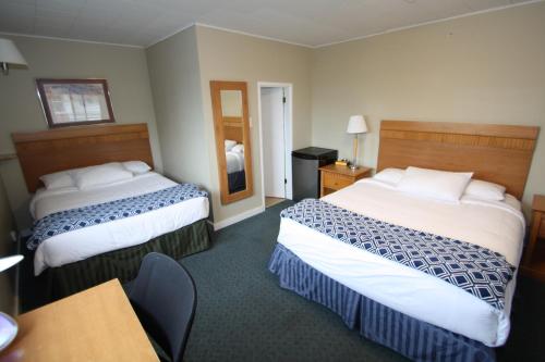 Harrison Spa Motel Room Type - Queen Room with Double Bed