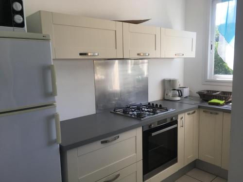 廚房, Anse Cassin in 浩特漁村