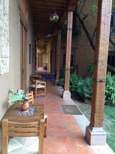 16576944 Posada Yolihuani