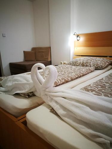 Twin Room with Private Bathroom