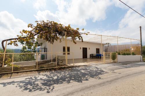  Sweet and Comfortable Home in Crete in 68300 Karotí