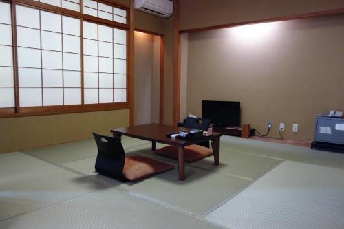 Japanese-Style Quadruple Room