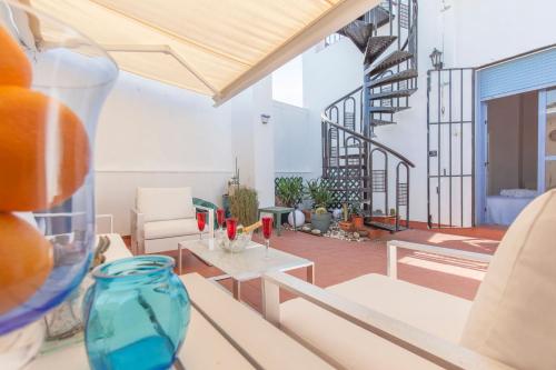Espectacular apartamento con terraza privada - image 7