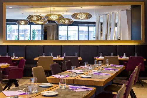 Restaurant, Pullman Basel Europe Hotel in Basel