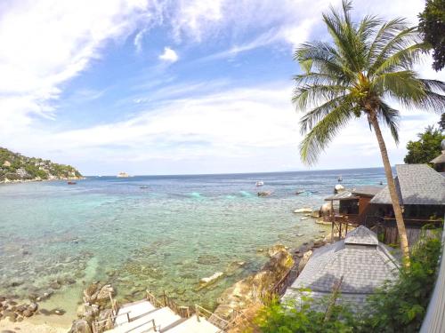 Taatoh Seaview Resort