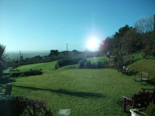 Beacon Country House Hotel - image 5
