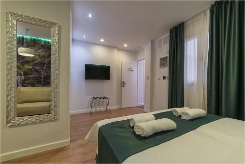Hotel Ciudad del Mar - image 9