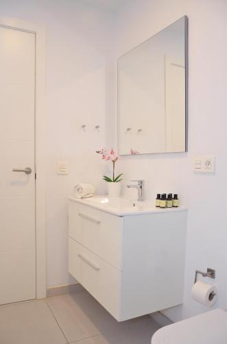 Canary Lofts - image 3