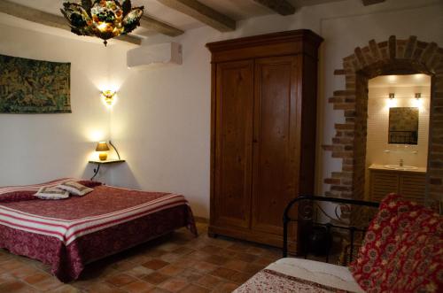 HOTEL LES REMPARTS photo 22