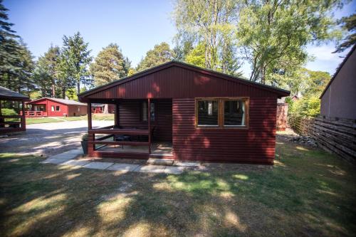 Invercauld Lodges