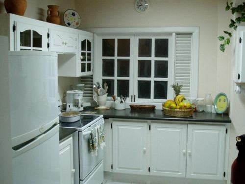 Kitchen, Plantation Beach Villas in Black Rock