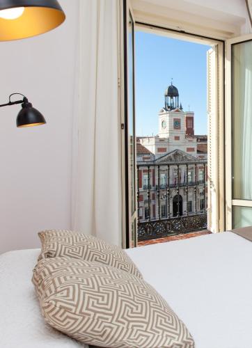 Double or twin room, superior, with views